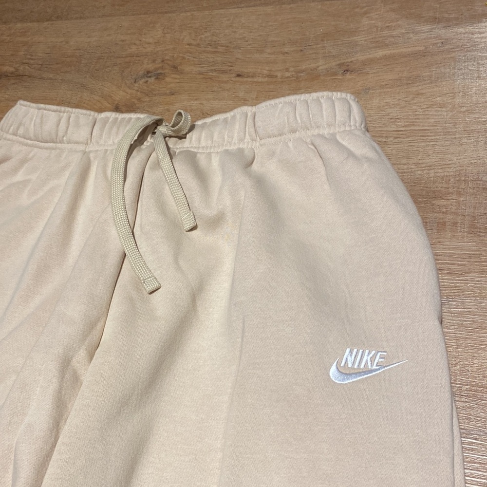 Cream Nike sweatpants